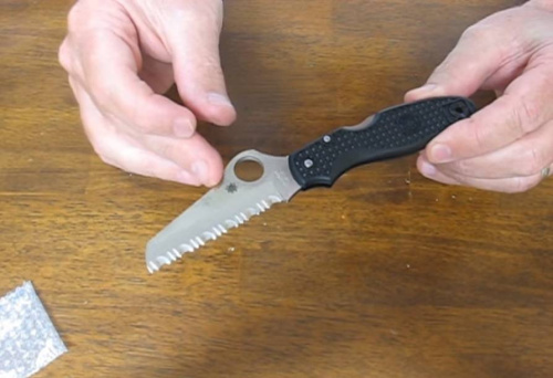 Складной нож Spyderco Rescue 79 mm 45SBK фото 2 Складной нож Spyderco Rescue 79 mm 45SBK фото 2