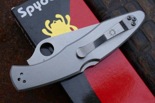 Складной нож Spyderco Police Full Serrated Edge фото 2